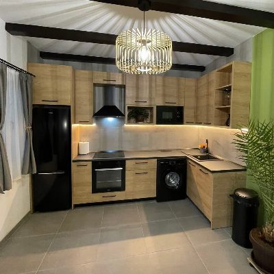 Fully equipped shared kitchen.